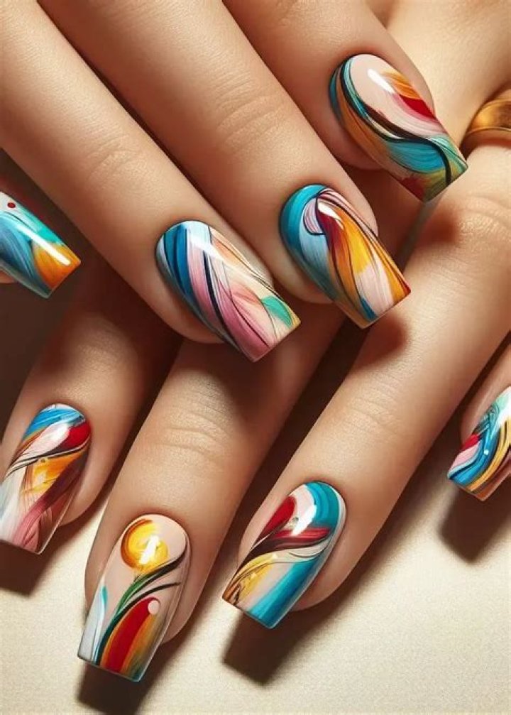 Abstract expressionist brushstroke nail art 2026